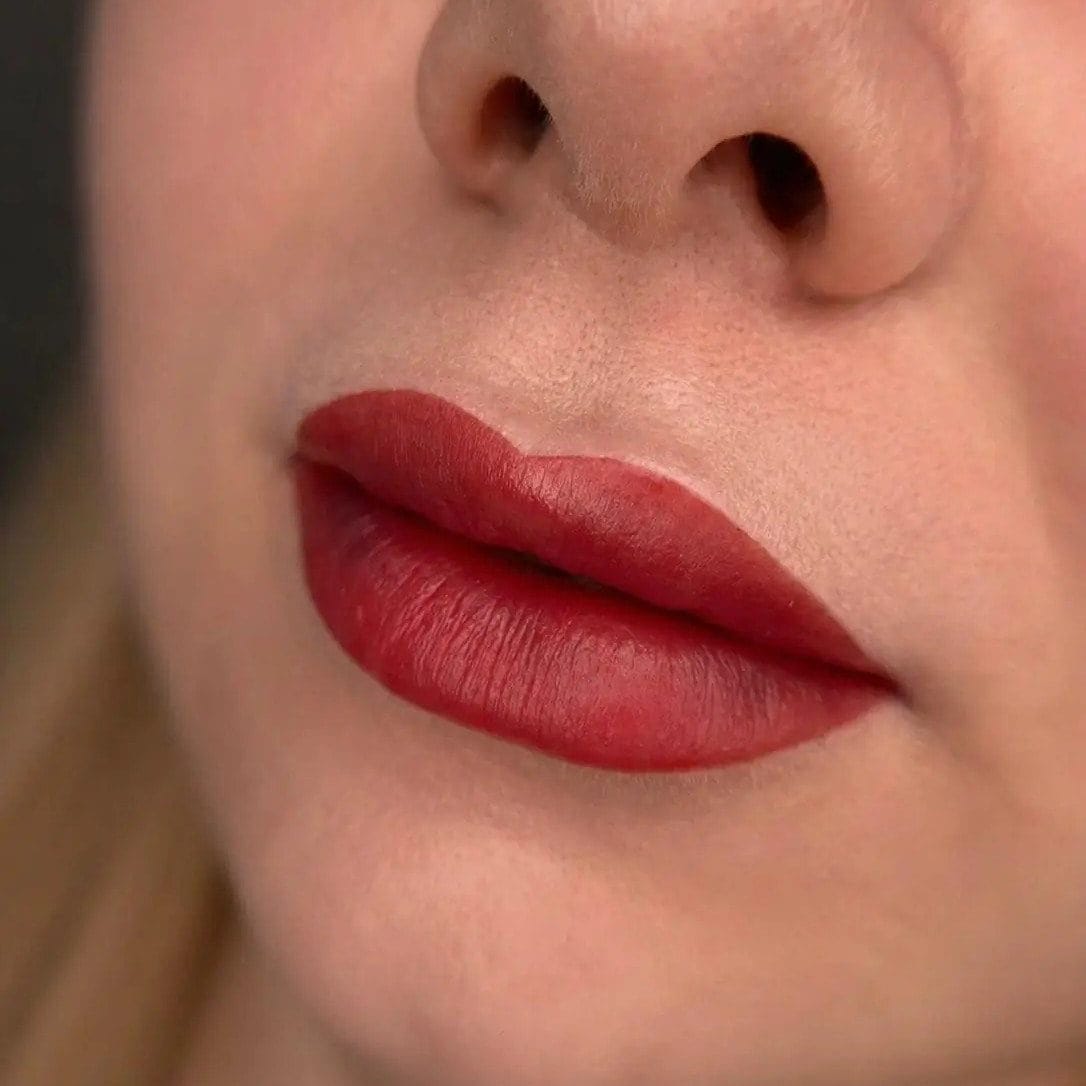 lippenpigmentierung ergebnis nachher permanent make up edited | Lippenpigmentierung bei Xenia Frank Salach- sanfte Farbergebnisse%flen Lippenpigmentierung Ergebnis nach der Behandlung – intensive Lippenfarbe durch Permanent Make-up